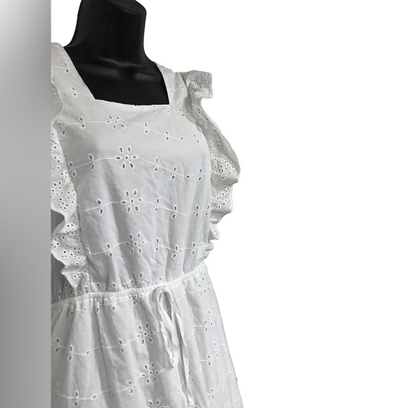 White eyelet lace tiered ruffle front tiered prairie style dress size medium new - Picture 14 of 15